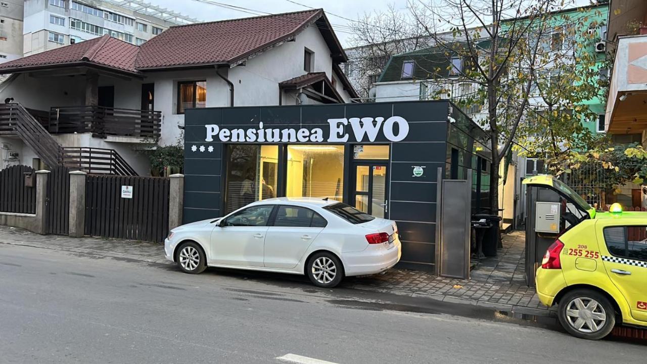 Pensiunea Ewo Iasi Esterno foto